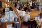 Luật sư nói về hành vi 'ra hiệu', hô 'thôi' của tổng tài ở quán cà phê tại Hà Nội: Cần xử lý nghiêm