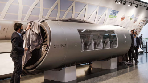Giấc mơ tàu siêu tốc Hyperlooptan nhanh 1.200km/h của Elon Musk giờ ra sao?