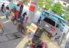Thoát chết trong gang tấc khi ô tô lùi đổ trụ bơm xăng gây cháy ngùn ngụt ở Hà Nội