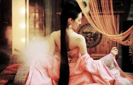 Nàng công chúa "ăn chơi" khét tiếng Trung Hoa: Tìm "vợ bé" cho chồng, 30 trai tráng ngày đêm phục vụ