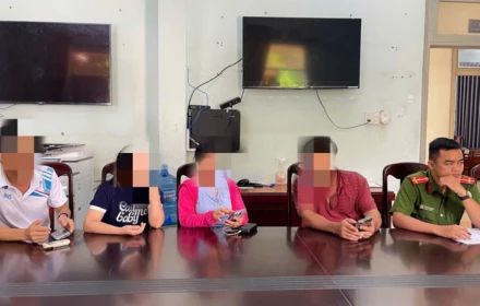Việc thiết thực nhất lúc này là cùng học sinh trò chuyện về an toàn trên mạng xã hội, không kết bạn zalo với người lạ