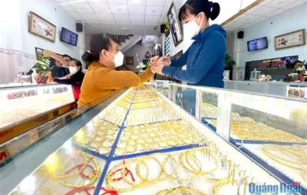 Vì sao 4 “ông lớn” ngành vàng bị xử phạt?