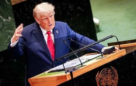 Vì sao thái độ của Donald Trump đối với Nga đột ngột thay đổi?