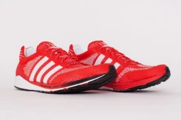 Tìm hiểu lịch sử dòng giày chạy thi đấu Adizero của adidas