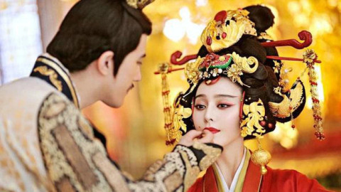 Võ Tắc Thiên và Từ Hi Thái Hậu, hai bông hồng thép khuynh đảo Tử Cấm Thành
