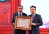 HLV Mai Đức Chung được trao danh hiệu Anh hùng Lao động