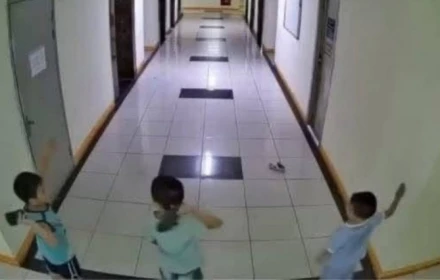 3 bé trai ném dép vô tình làm hỏng 2 thang máy ở Hà Nội, xôn xao tin đồn 'đền' 2 tỷ
