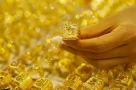 Giá vàng trong nước tiếp tục lập đỉnh mới khi mưa bão đang hoành hành!