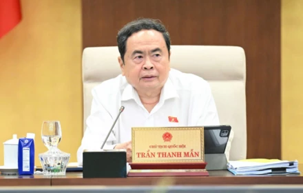Chủ tịch Quốc hội: Không thể tuyển viên chức vào là ở trong bộ máy suốt đời