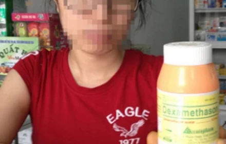 Thuốc gia truyền trên mạng chứa corticoids. Dùng corticoids không theo chỉ định tác hại ra sao?