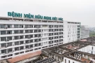 Nóng! Thêm 2 người bị khởi tố trong vụ án 'lãng phí' ở Bệnh viện Bạch Mai 2 và Việt Đức 2👇