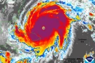 Siêu bão “quái vật” gió giật 320 km/h đứng im vài ngày, hơn 10.000 người thiệt mạng
