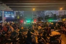 Sau trận ngập lụt hôm qua, Hà Nội bị chê trách trên mạng