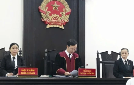 Bản án sơ thẩm được quá trời người khen "Tòa công tâm"
