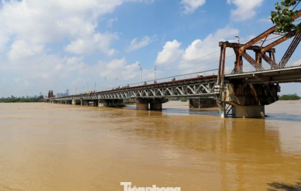 Tin mới nhất: Hà Nội rút báo động lũ
