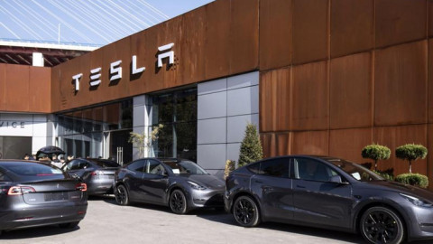 Tesla phá đảo mọi kỷ lục xe điện tại Trung Quốc năm 2024