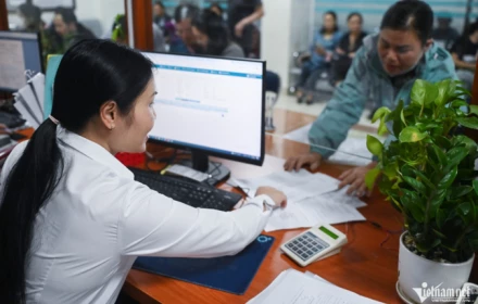Nghỉ việc sau tháng 10 được hưởng chế độ tinh giản biên chế theo Nghị định 154
