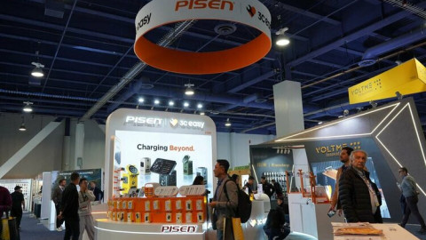 Pisen mang tới loạt sản phẩm nổi bật tại CES 2025, có cả linh kiện màn hình thay thế cho iPhone