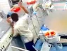 Bác sĩ chưa kịp giải thích tình trạng bệnh, người đàn đã quát tháo, chửi mắng và tát liên tiếp nữ điều dưỡng