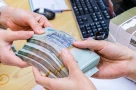 Nhóm cán bộ, công chức có thể được thưởng thêm 24 tháng lương