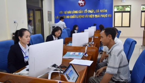 Việt Nam sẽ tăng lương công chức năm 2026?