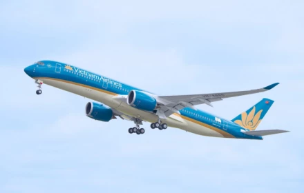 🔥 Vietnam Airlines gặp sự cố bảo mật dữ liệu, email khẩn yêu cầu khách hàng làm ngay việc này!