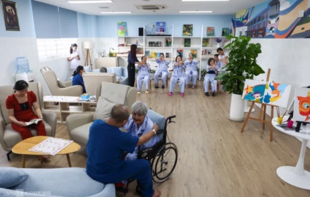 Một ngày dưỡng lão 'bán trú' giá 350.000 đồng tại bệnh viện