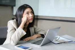 Những thói quen hại sức khỏe nhiều người Việt hay làm