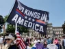 Biểu tình "Nước Mỹ không Vua" rầm rộ khắp Mỹ phản đối chính sách của ông Trump