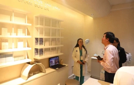 Trường đại học mở phòng tư vấn sức khỏe tâm thần cho sinh viên và chăm sóc da cho nhân viên nữ
