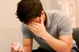 6 dấu hiệu nam giới đang "tự sướng" quá nhiều
