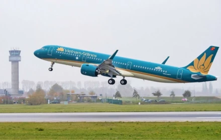 Vì sao máy bay Vietnam Airlines đi Singapore phải quay đầu khẩn cấp về sân bay Nội Bài?
