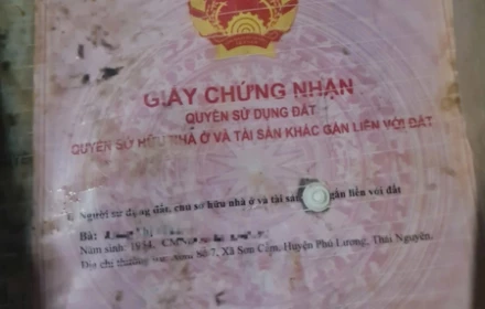 Nhặt được sổ đỏ ở hàng phế liệu, người đàn ông Thái Nguyên trả lại cho chủ