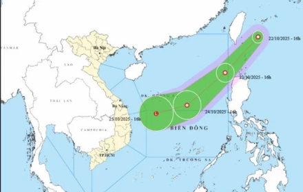 Thông tin về bão số 12 đêm nay và ngày mai từ Quảng Trị đến Quảng Ngãi.