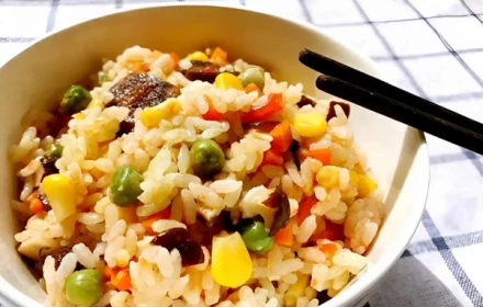 🍚 Chán cơm trắng rồi? Bạn hãy thử cách nấu cơm mới này xem sao