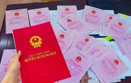 Hot! Hà Nội ra thông báo khẩn liên quan đến sổ đỏ của tất cả người dân