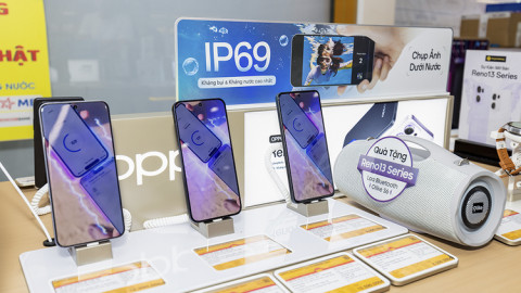 Thế Giới Di Động lần đầu cho khách dùng thử smartphone, không mua hoàn tiền 100%