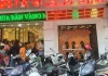 Giá vàng chiều 28/10: Tiếp tục giảm sâu, người dân ồ ạt đi bán, cửa hàng “thừa vàng” trả khách