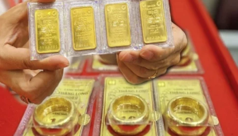 Lật mặt 8: Giá vàng trong nước bật tăng mạnh, chênh lệch với thế giới tiếp tục nới rộng