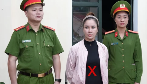 Bắt tạm giam nữ hiệu trưởng Doãn Thị Lệ Xuân