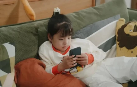 Tại sao trẻ em không thể bỏ điện thoại?