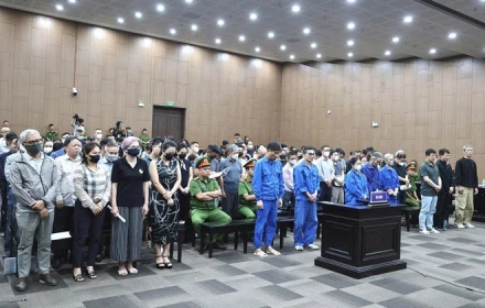 Ca sĩ và hàng loạt “quý bà” trong vụ King Club lý giải động cơ đánh bạc