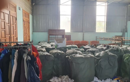 Buôn bán quần áo hàng thùng bị phạt 70 triệu và tịch thu hàng hóa vì một lý do rất phổ biến