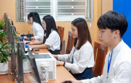 Bộ Nội vụ báo cáo đề án tiền lương, phụ cấp đối với cán bộ, công chức