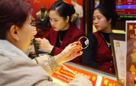 Vì sao giá vàng hôm nay giảm mạnh, lùi xa ngưỡng 4.000 USD/ounce?