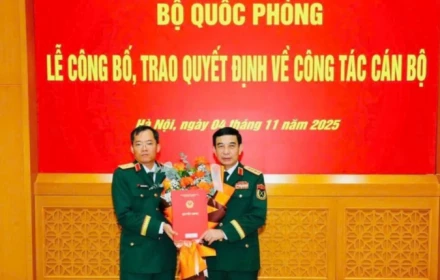 Chính ủy Quân khu 5 Lương Đình Chung được thăng quân hàm Thiếu tướng