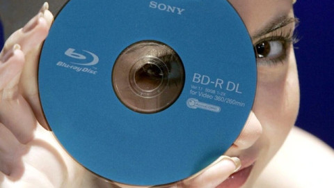 Sony cay đắng đóng cửa nhà máy đĩa quang cuối cùng, khi những chiếc đĩa phim chất lượng cao chỉ còn là kỉ niệm!