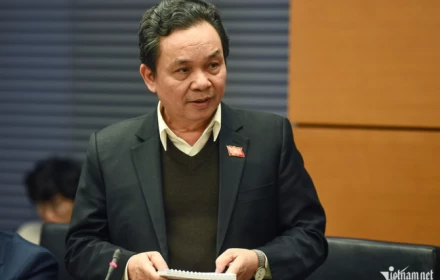 Kiến nghị mở rộng xác minh tài sản của vợ, con quan chức bị truy tố để ngăn tẩu tán