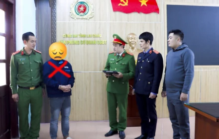 Nóng! Bắt đối tượng lừa gần 200 triệu đồng của nhiều công an tại 16 tỉnh, thành trên cả nước