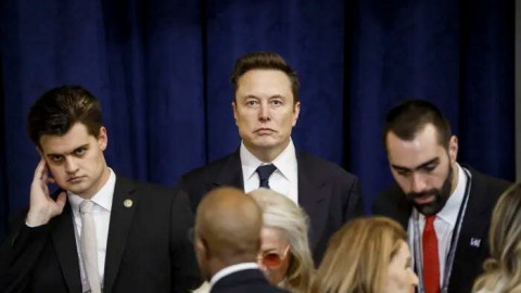 Ông Trump tiết lộ lý do Elon Musk không tham gia siêu dự án AI Stargate trị giá 500 tỷ USD lớn nhất lịch sử Mỹ